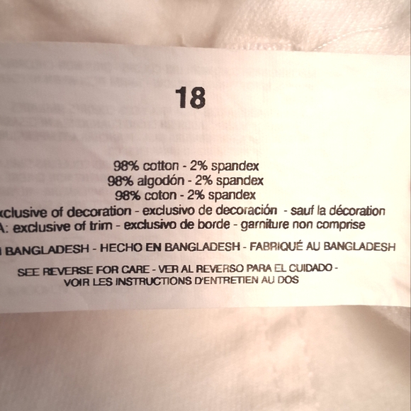 Gloria Vanderbilt High Rise 5 Pocket "Swan" Capri Jeans. Size 18 Plus Size - Picture 9 of 9